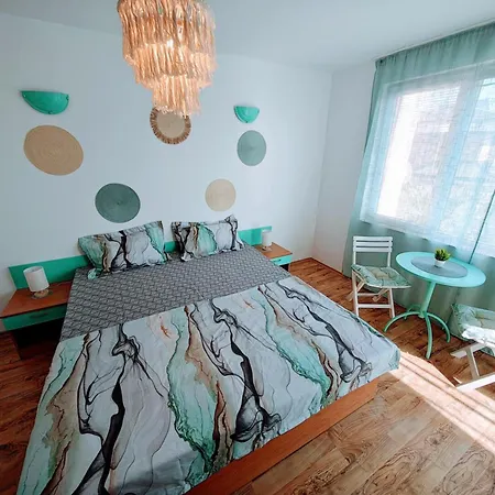 Apartment райското място